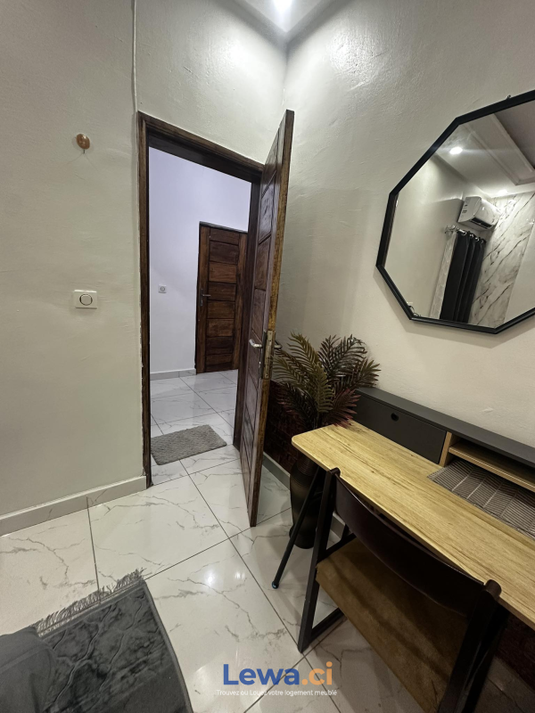 Studio Meublé – Angré 8ème Tranche