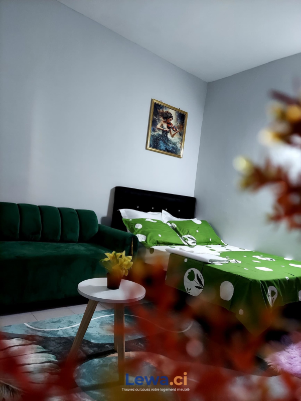 Joli Studio Meublé à Yopougon AZITO