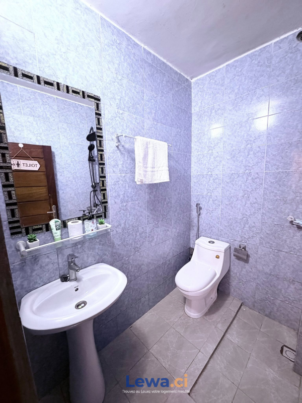 RESIDENCE HIMRAN HOME