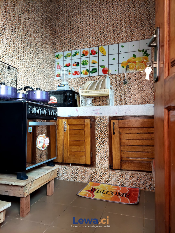 Joli Studio Meublé à Yopougon AZITO