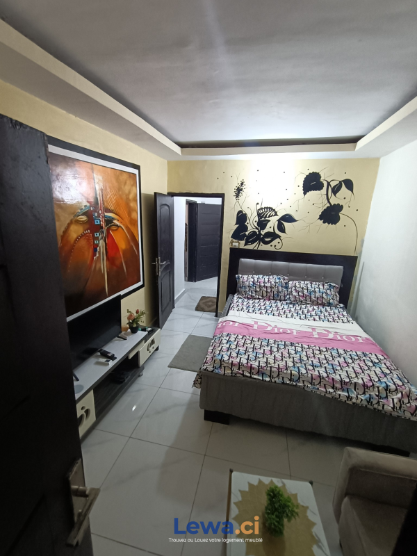 Studio Meublé - Cocody Riviera Palmeraie