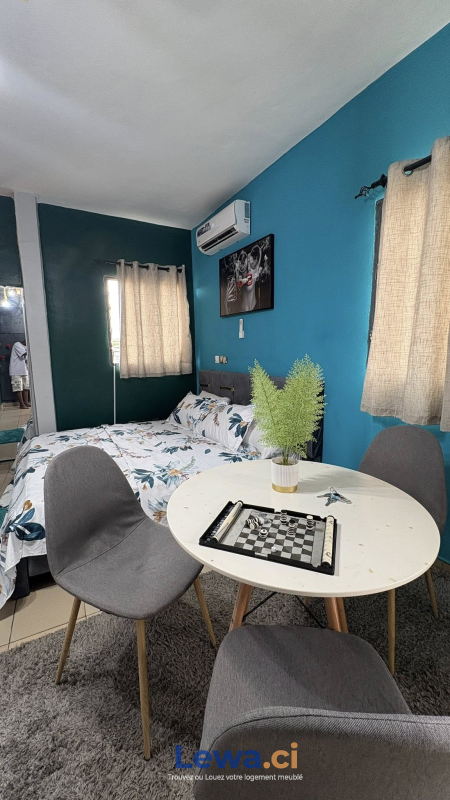 Studio meublé - Yopougon Lubafrique