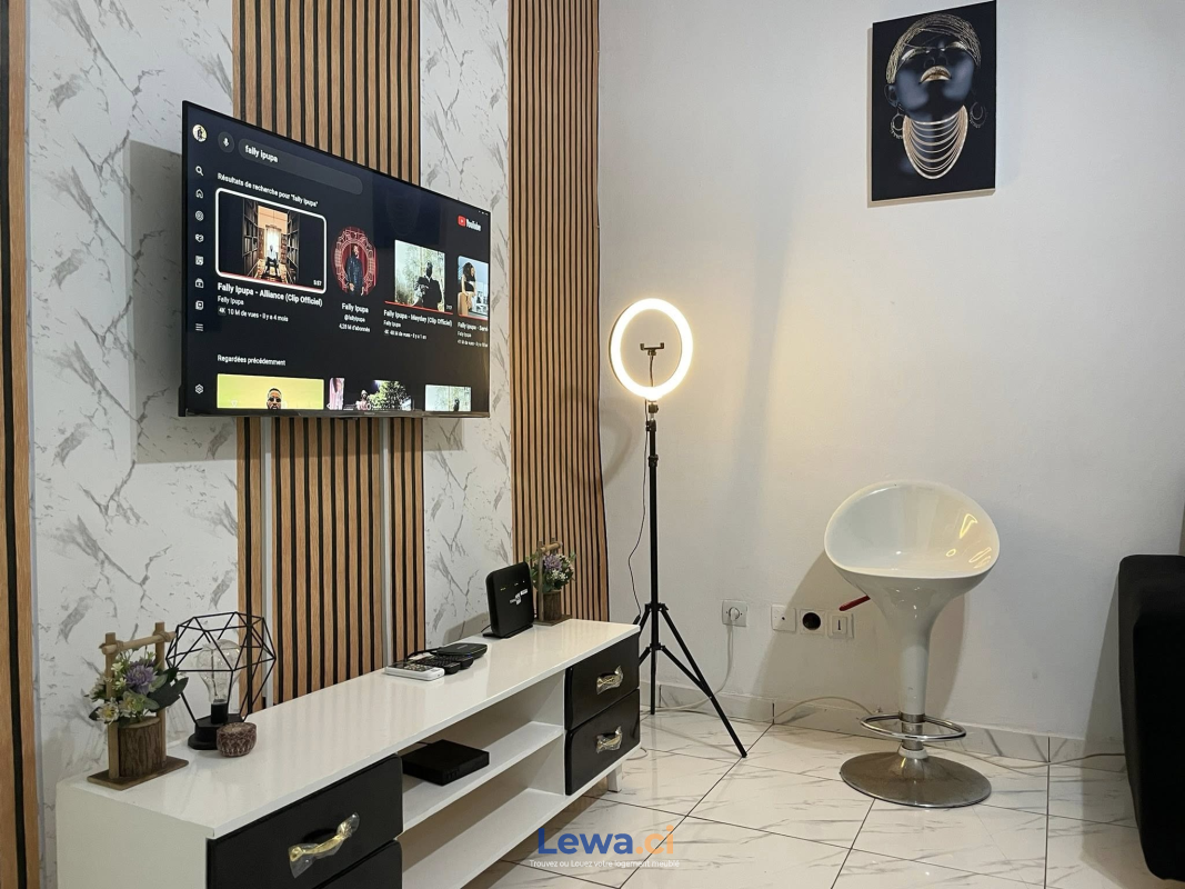 Belle Appartement meublé - Angré Oscars