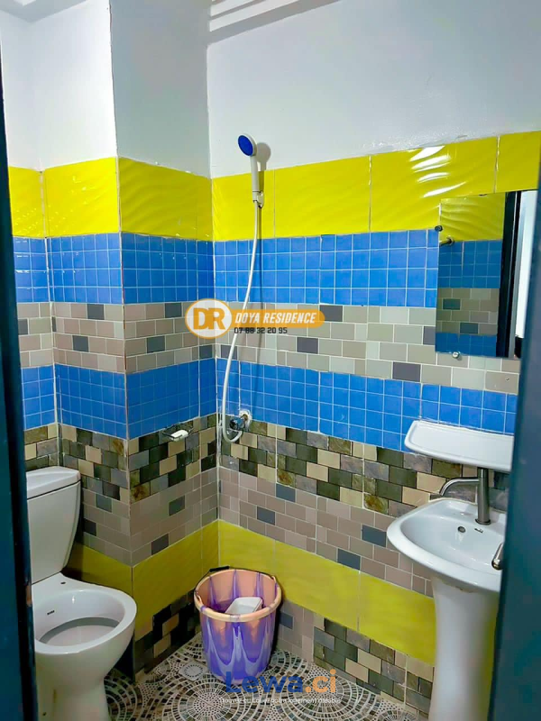 RÉSIDENCE MEUBLÉE - YOPOUGON ANNANERAIE